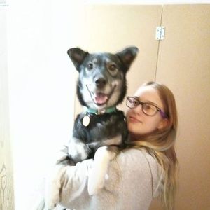 Meet your Posher, Crystal